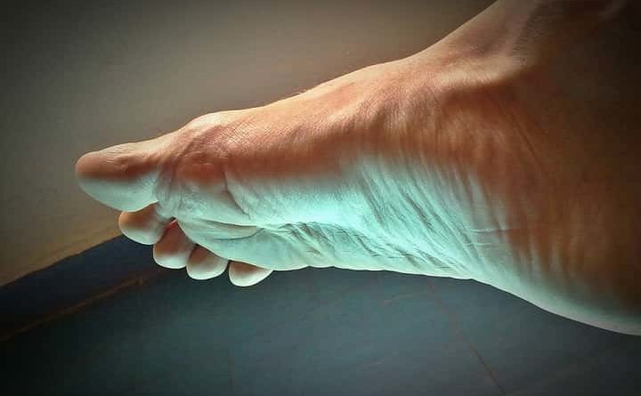 how to stop foot cramp